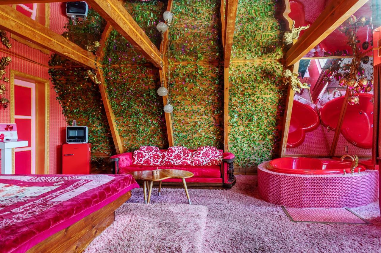 Hicksville Pines Chalets & Motel Idyllwild Kültér fotó