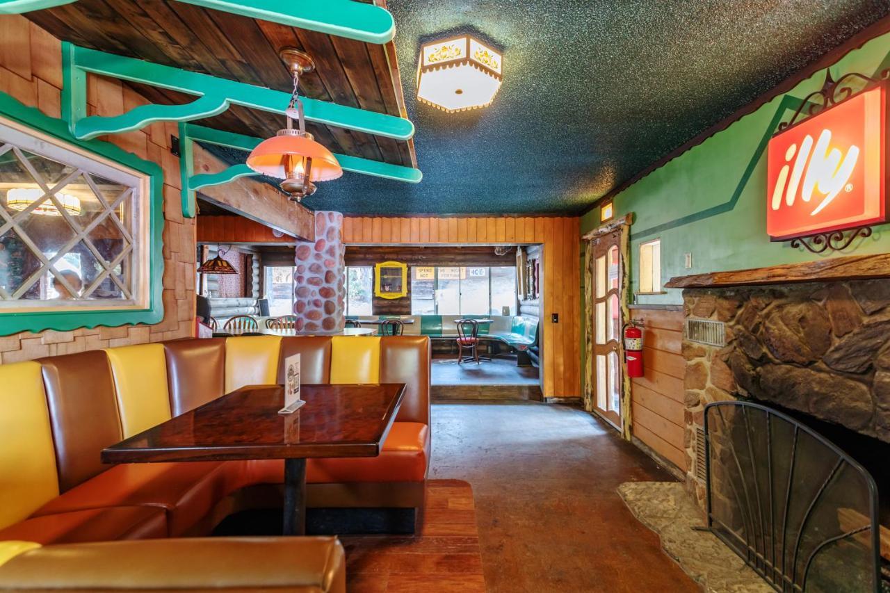 Hicksville Pines Chalets & Motel Idyllwild Kültér fotó